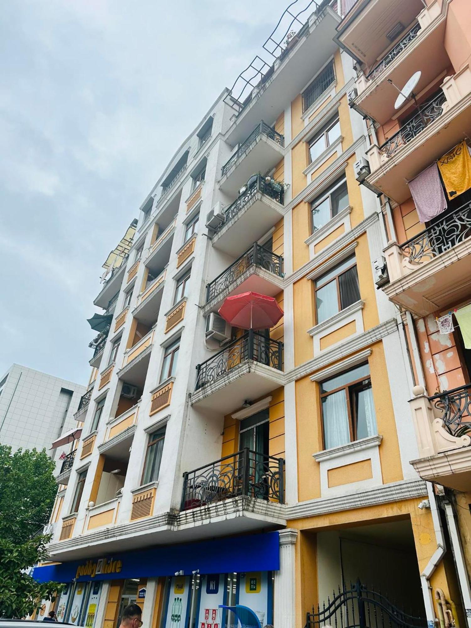 Апартаменты Apt On Gorgasali 94 Батуми Экстерьер фото